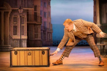 One Man, Two Guvnors